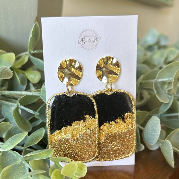 Svart och guld dinglar för wholesale av L.B. and Me