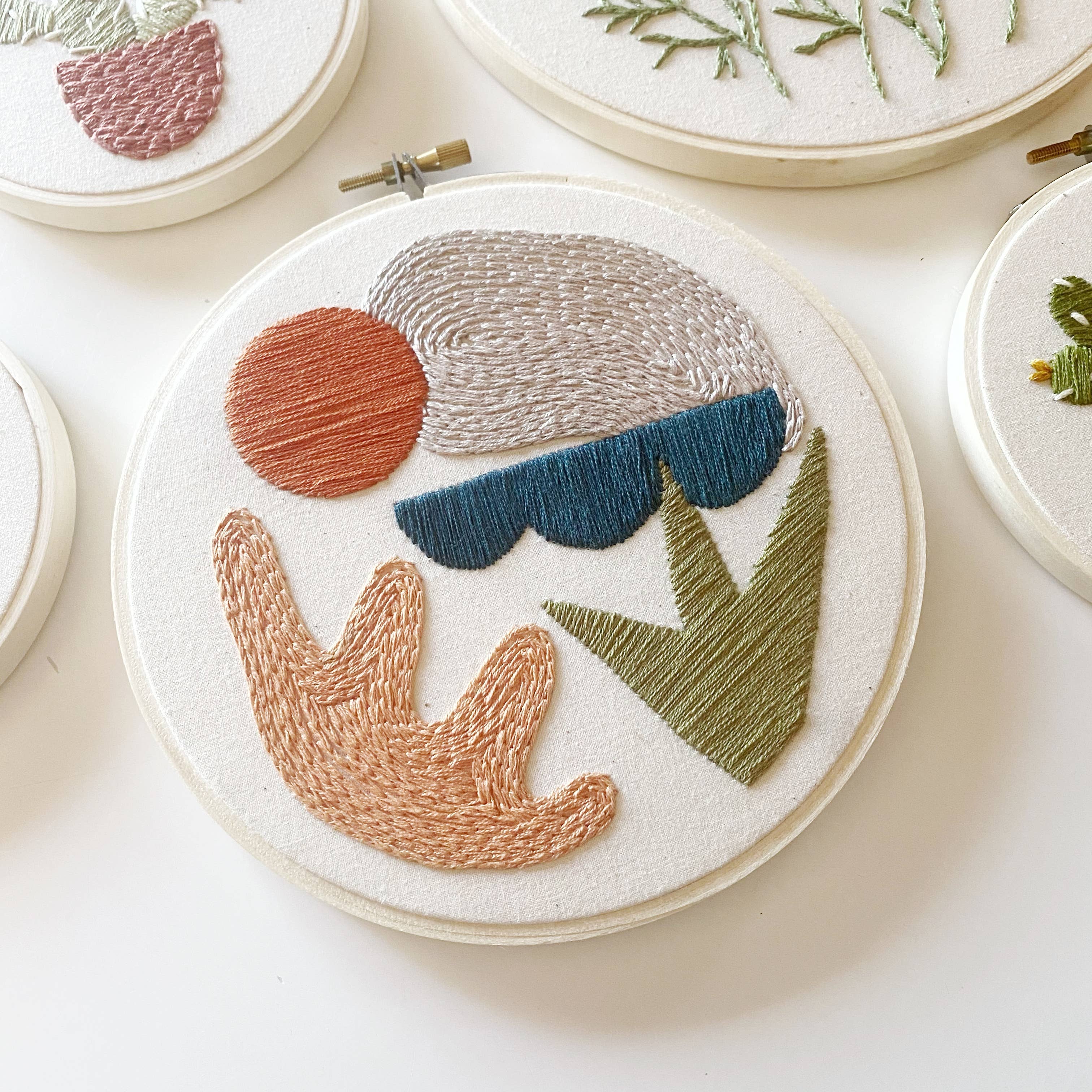 Mountains of Thread – wholesale Embroidery/cross-stitch supplies – Minimalist Desert Embroidery Kit with Supplies3
