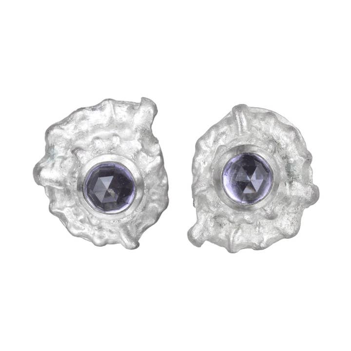 boucles d'oreilles coquillage de mer en édition limitée avec améthyste taille rose pour la vente par Sandrine B. Jewelry