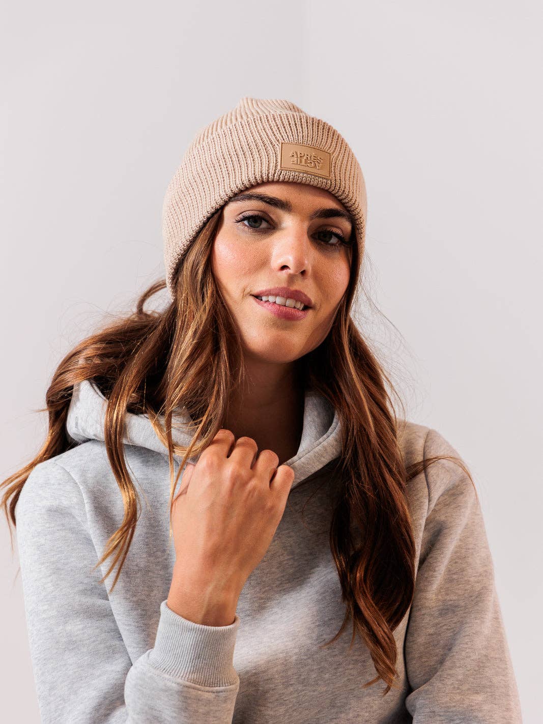Après Actif - Wholesale Beanie - Women's - 100% Merino Wool Beanie — Champagne0