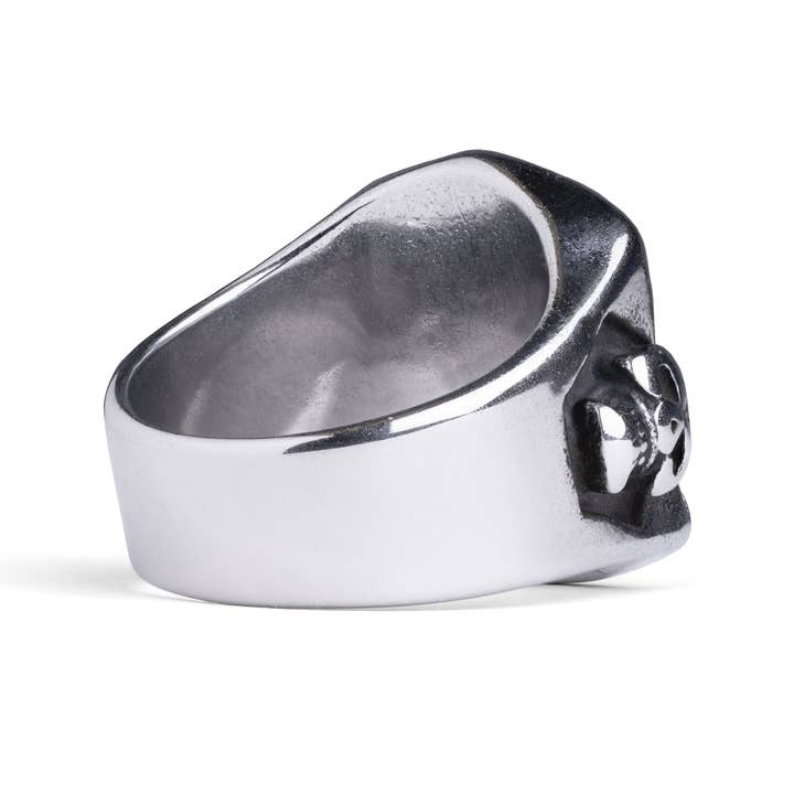 Custom Plugs – wholesale Signetring – Silver Unlucky 13 gotisk ring1