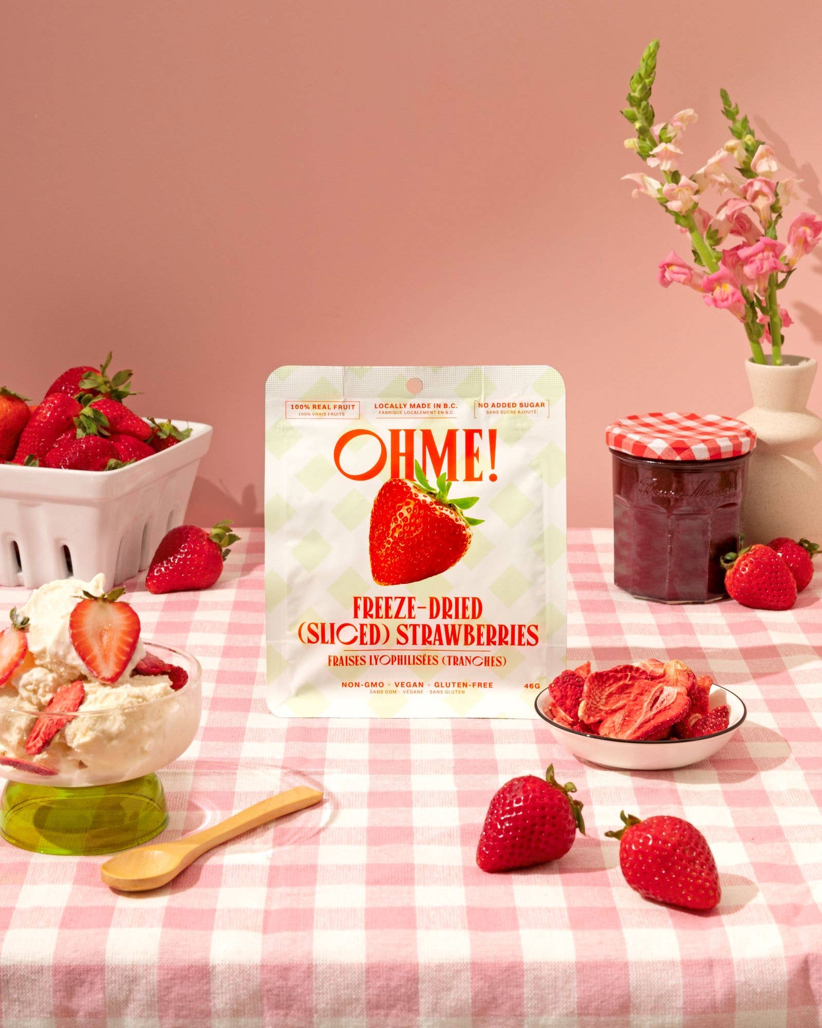 OHME! Foods - Wholesale Dried/Dehydrated Fruit - Freeze-Dried Strawberries (Sliced)1