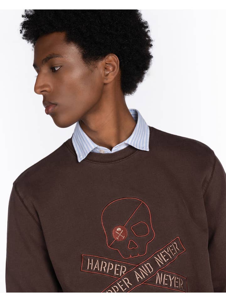 CHOCOLAT SUDADERASKULL - 404124002 for wholesale on Faire3