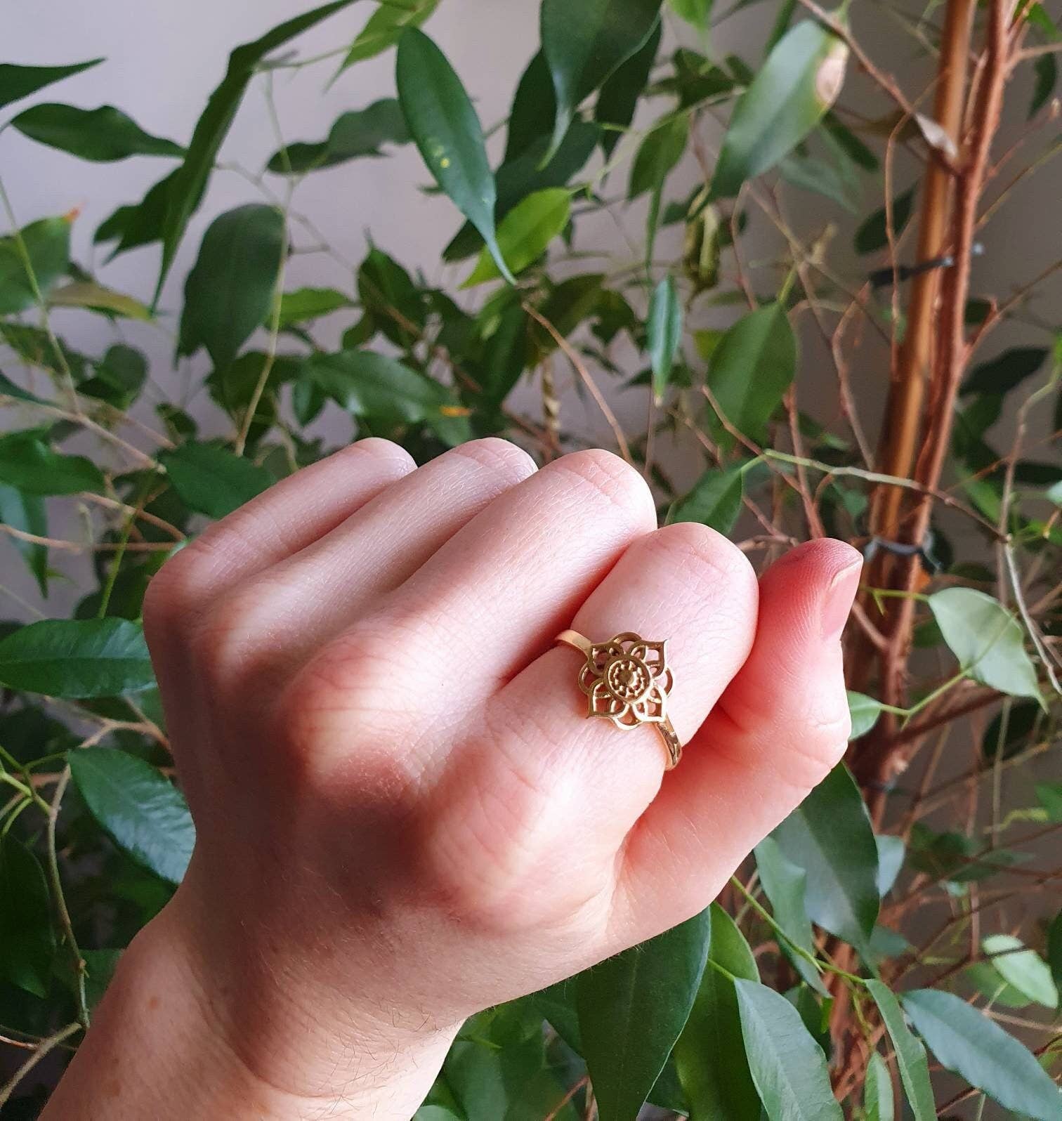Kaali Boutique – wholesale Band/stacked ring – Golden Mandala Flower Ring / Flower Ring / Large Size / Boho / Ethnic / Rustic / Festival / Tribal / Hippie / Gypsy / Psy / Thumb / Psy6