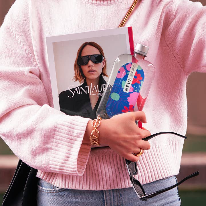 NEUE Water – wholesale Still water – Case of 24 Bottles (500ml) Collection 21