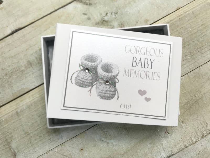 White Cotton Cards – wholesale Keepsake box – Child & baby – Baby Silver Booties Keepsake Set with Album, Box & Book0