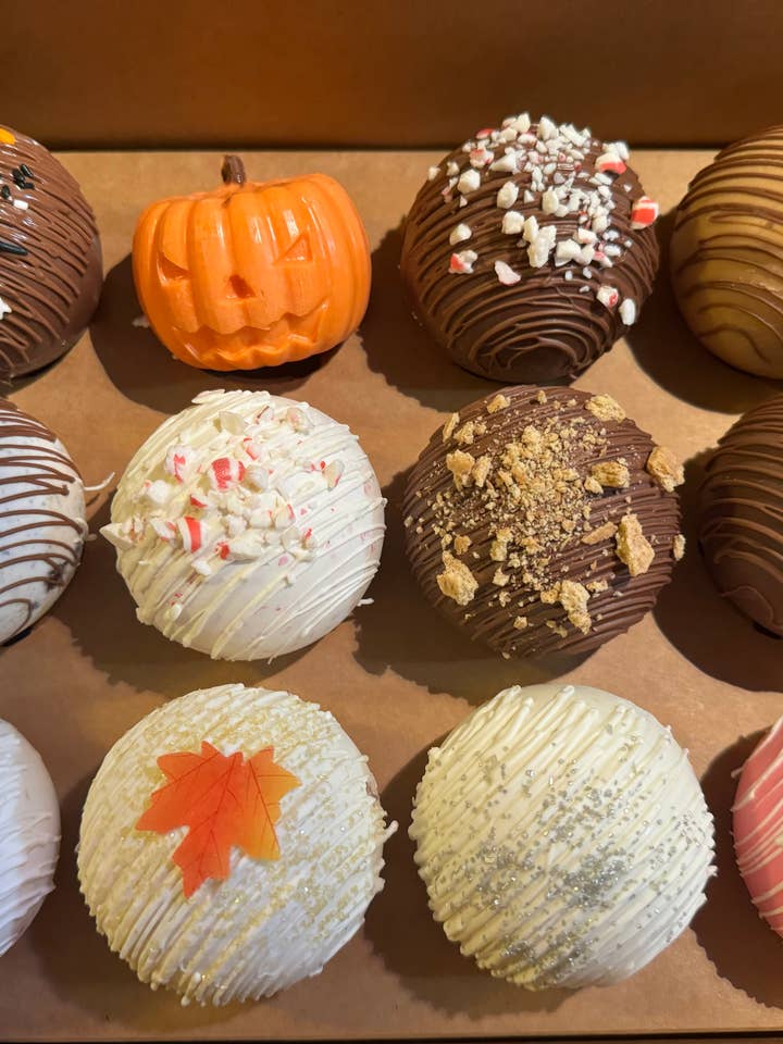 Merchant Tasting Box - NIET VOOR WEDERVERKOOP voor wholesale door Frosted Cupcakery Bakery