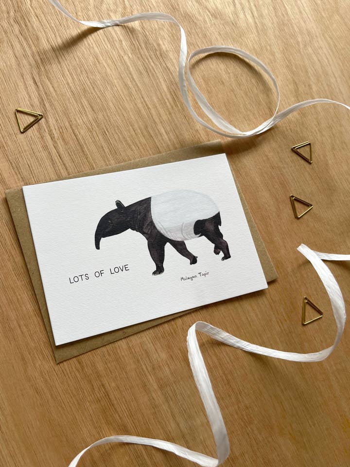 Carte Lots of Love Tapir pour la vente par This Thursday