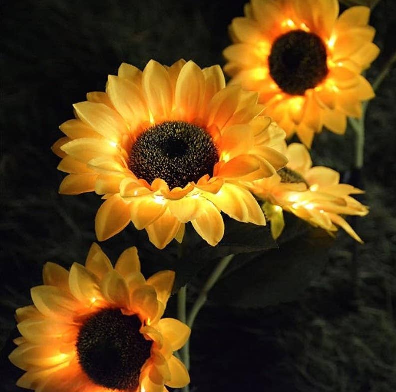 Kiyo Home – wholesale Garden/lawn stake – Solar Sunflowers 3-Piece Set12