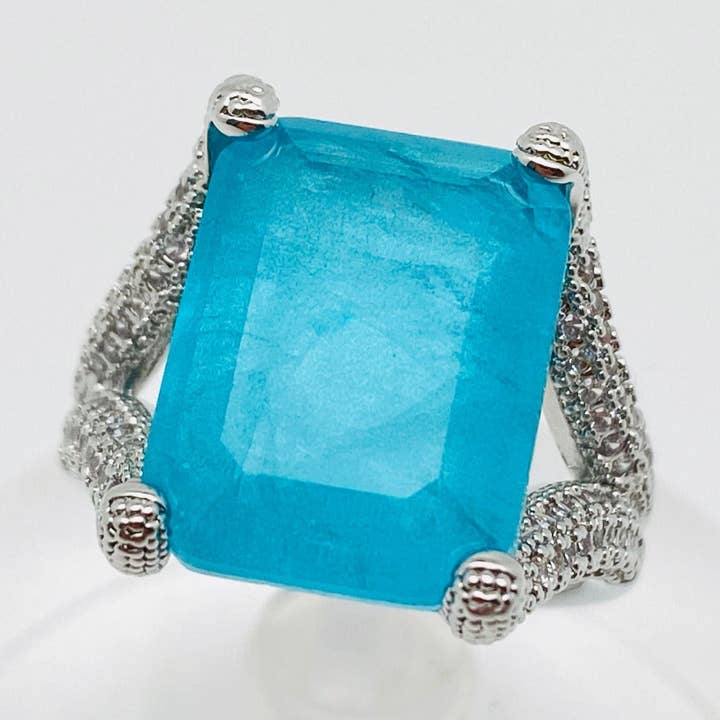 Sjön blå rektangulära Cubic Zirconia Ring för wholesale av Mio Queena