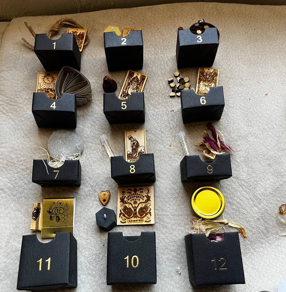 The Chaotic Good (previously The Great Cosmic Trust) - Wholesale Advent Calendar - MYSTERY ADVENT -BULK10- FULL of magical TREATS 12