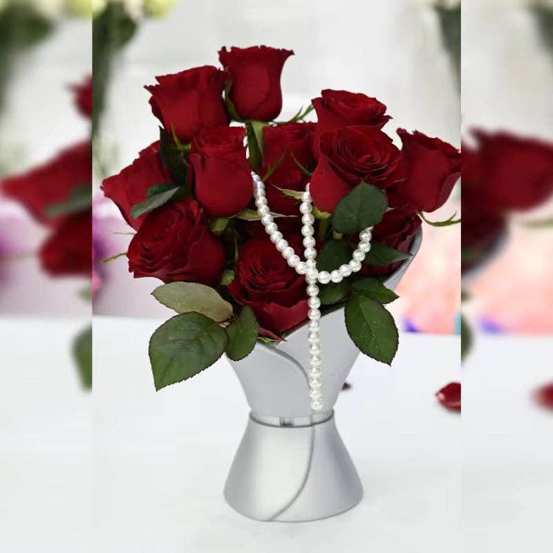 Elegant Design Supply - Wholesale Vase - Hand Held Flower Cone Vase
1