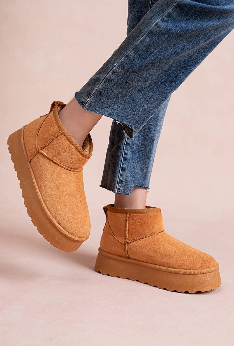 LADY GLORY – Großhandel Winterstiefel – Damen – Gefütterte Damenstiefeletten – Komfort & Wärme6