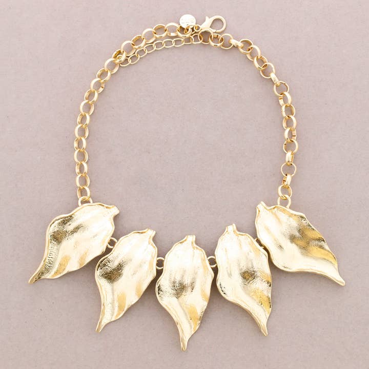 Collana Pendente Foglie Metallo per la vendita all'ingrosso da parte di Sonata