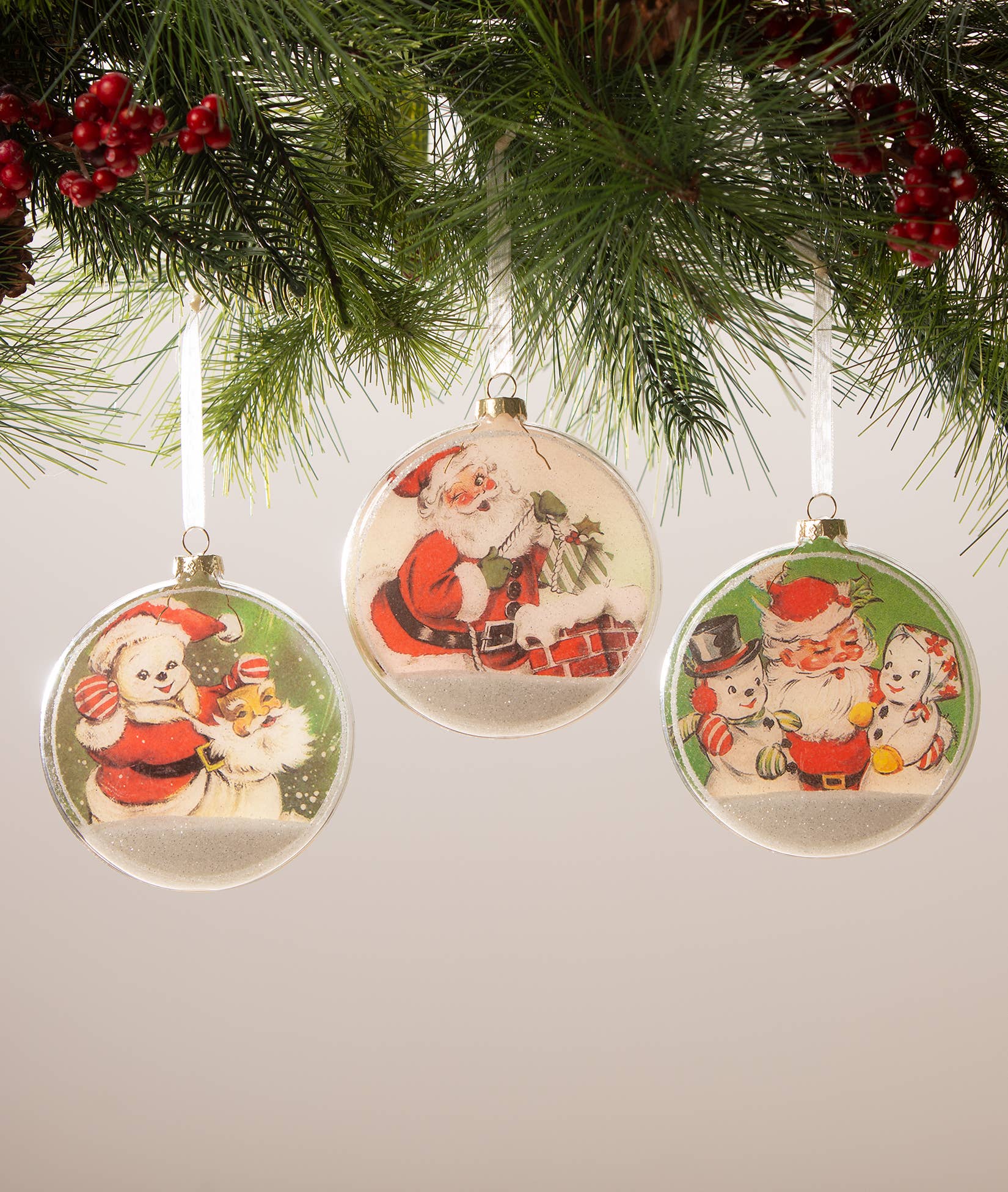 Bethany Lowe Designs - Wholesale Ornament - Santa With Snowmen Disk Orn.1