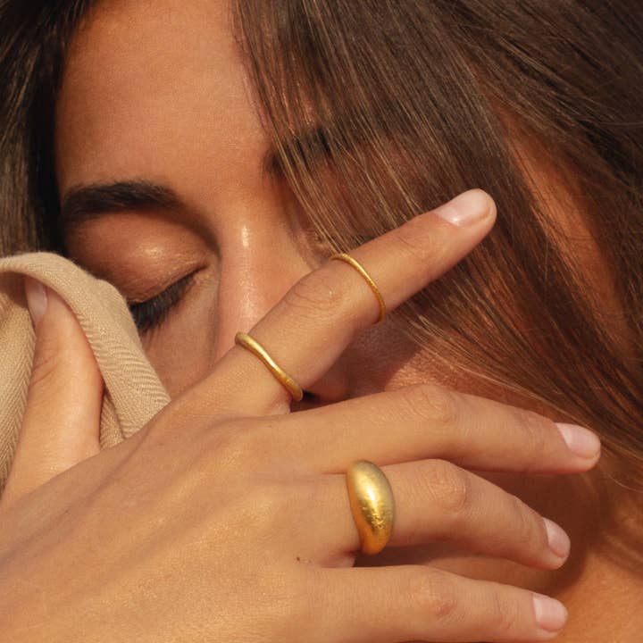 Mettã - Conscious Jewelry - Wholesale Band/Stacked Ring - Gold Ring Alika