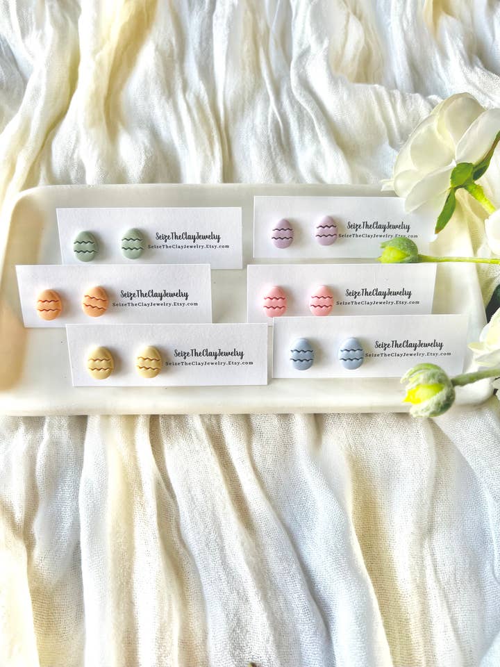 Pendientes de Huevo de Pascua, Pendientes de Pascua, Pendientes de Pascua para venta al por mayor de SeizeTheClayJewelry