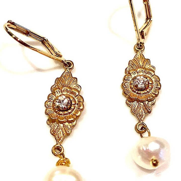 Bridesmaid Earrings, Gold, Pearl, Drop, Dangle, Brass, Brida for wholesale by ShellyCakes