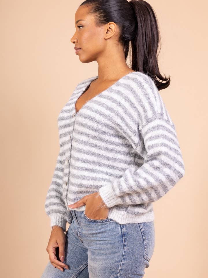 AMARIA - Wholesale Cardigan - Women's - Oversized striped cardigan in soft knit - WOOL - 5106219