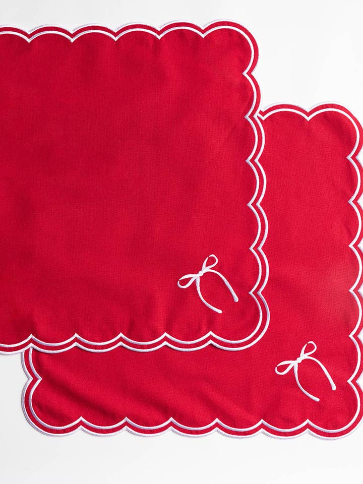 Serviettes Rosie Scallop avec nœud (lot de 2) pour la vente par Vivé