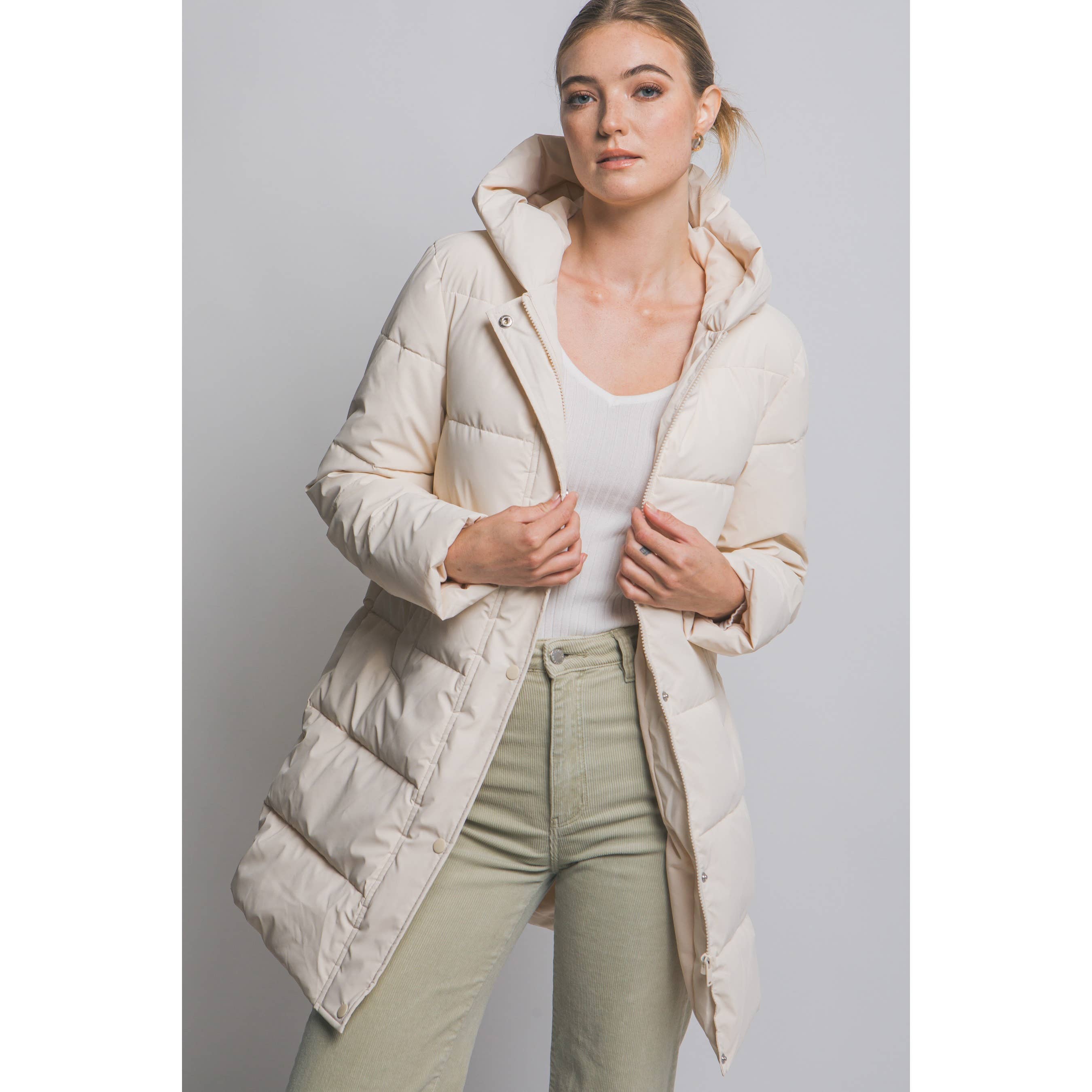 Timeless - Wholesale Coat - Women's - Hooded Long Puffer Coat3