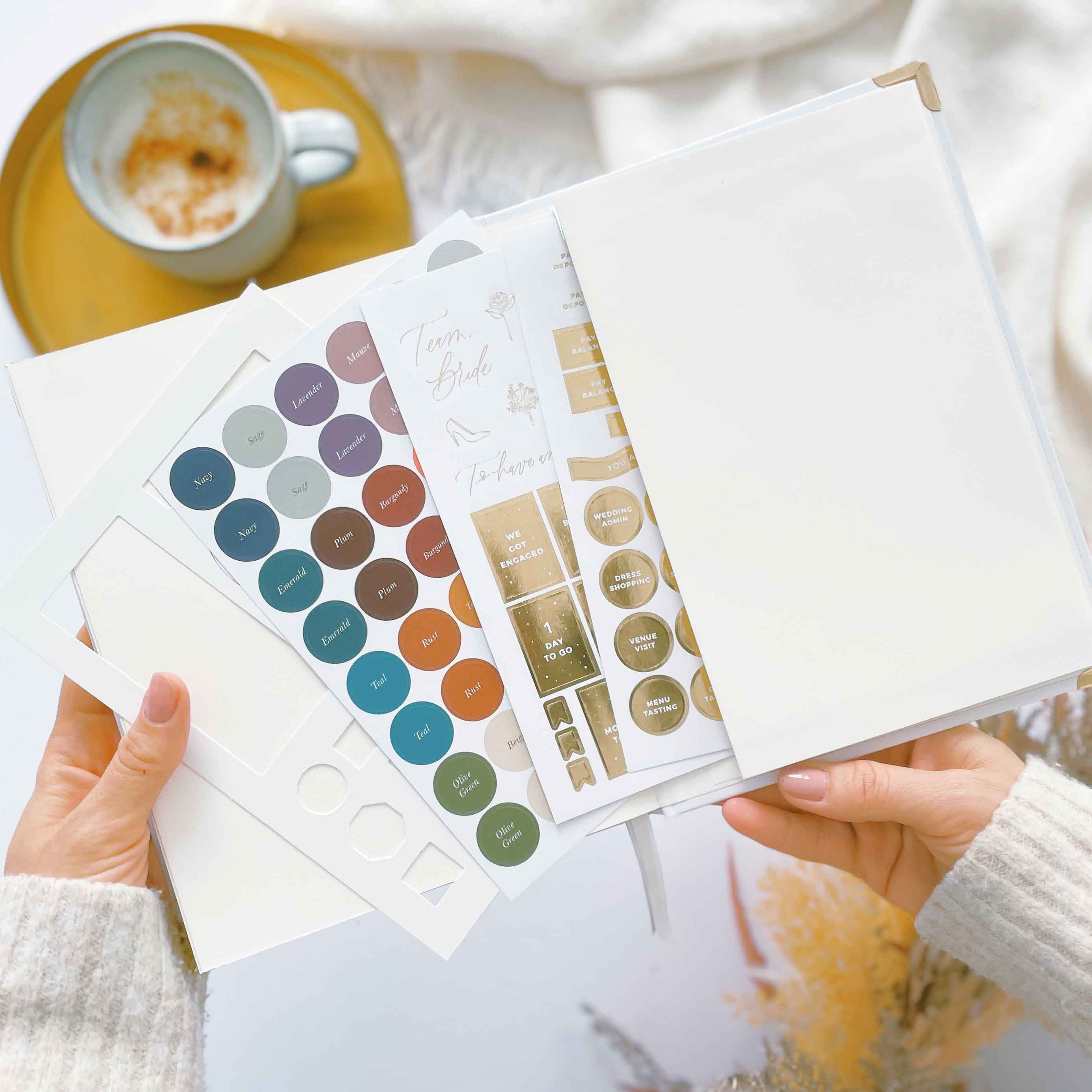 Blush And Gold - Vendita all'ingrosso Planner - Nuovo Planner Matrimoniale in Tessuto Avorio con Foglia Oro di Blush And Gold6