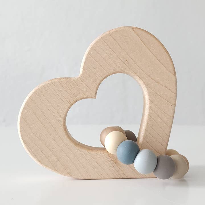 Heart Grasping Wooden Baby Toy with Teething Beads for wholesale by Bannor Toys