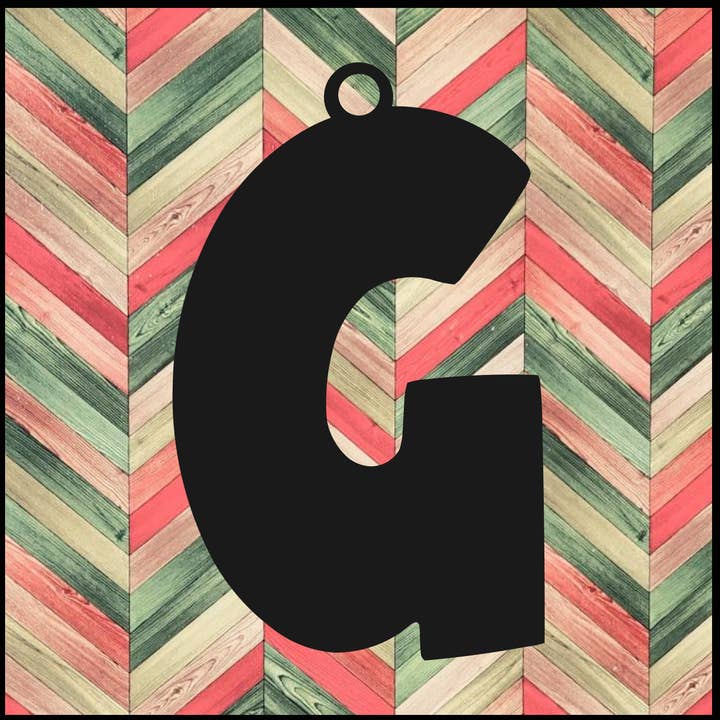 Ornement en métal Lettre G pour la vente par Designed With Sparks