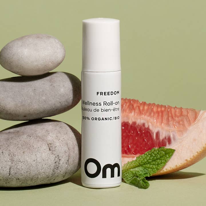 Freedom Wellness Roll On pour la vente par Om Organics Skincare