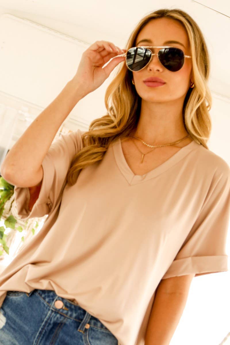 Vine & Love - Wholesale Knit Top - Women's - Short Roll-Up V-Neck Casual Knit Top  VT60441A9