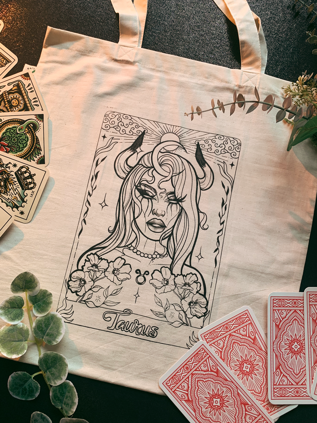 Ruby Rose Designs – Engroshandel Tote bag - Dame – Zodiac goddess tarotkort-taske fra Ruby Rose Designs1