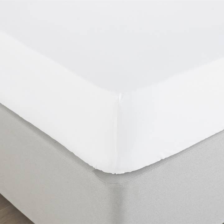Bamboo 200 Thread Count Fitted Bed Sheet White for wholesale on Faire
