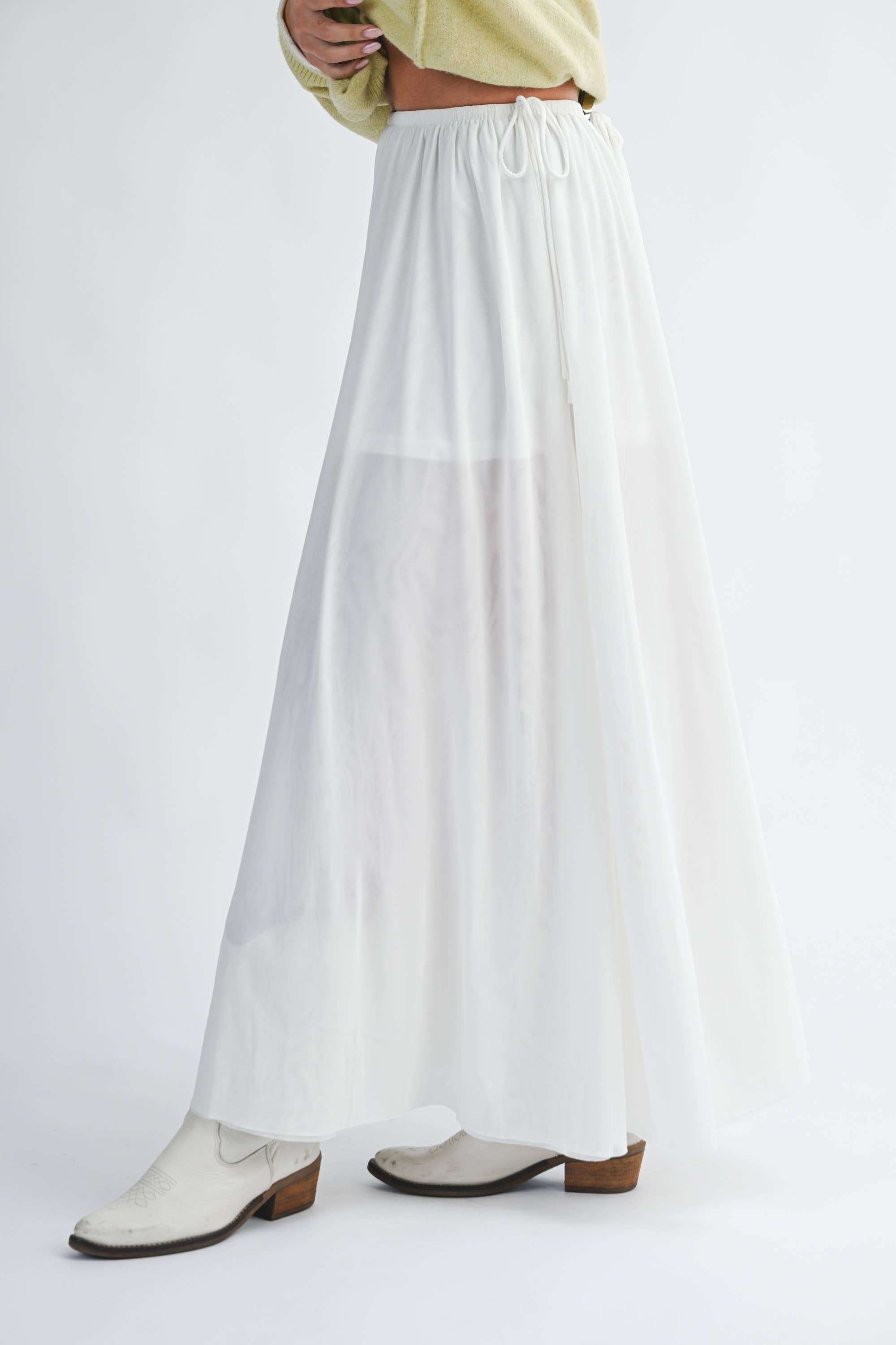 AEMI + CO - Wholesale Skirt - Women's - 7185GK Flowy Mesh Maxi Skirt18