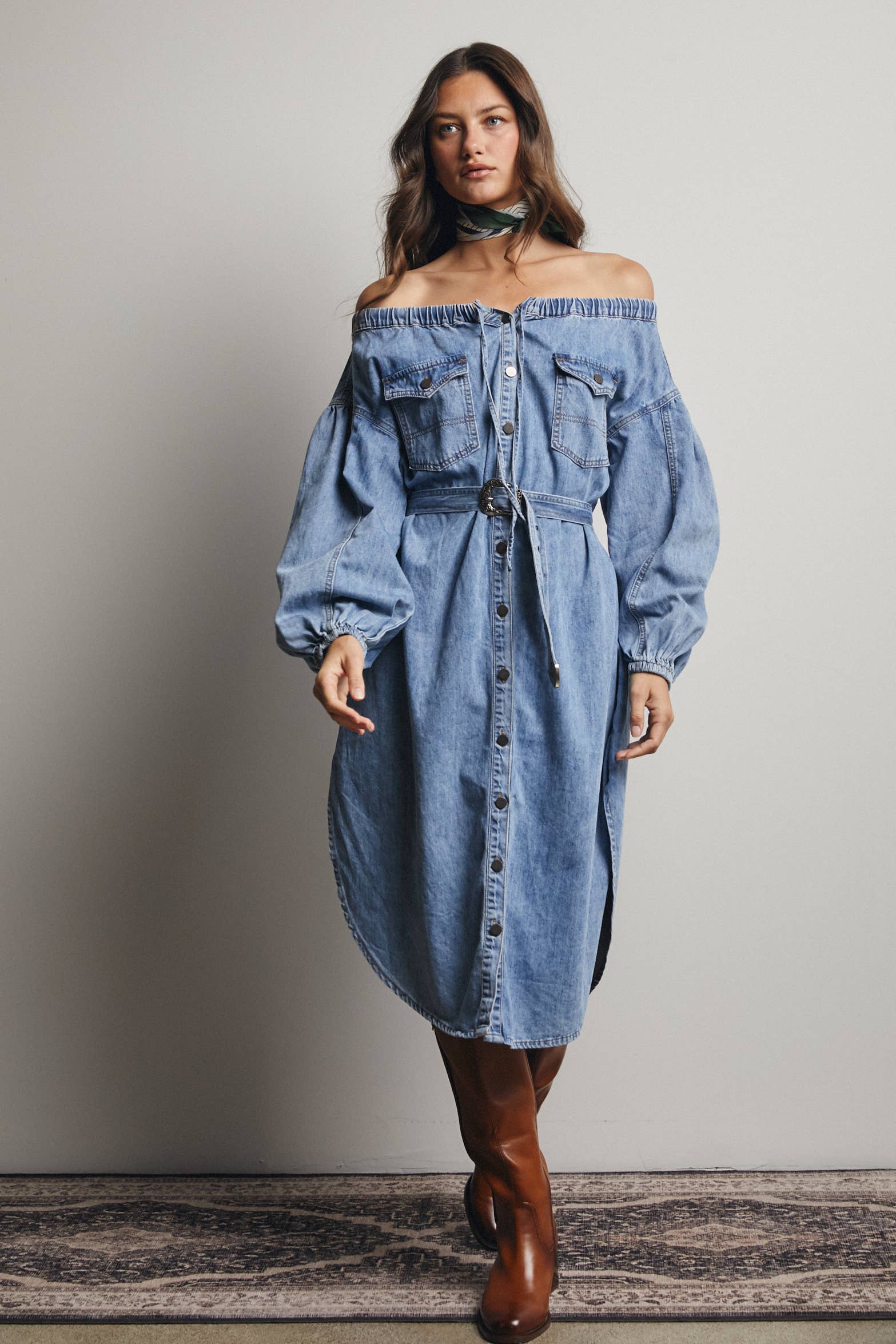 Lavage Cloud Robe-chemise en jean à épaules dénudées avec ceinture FD0010 en vente sur Faire10
