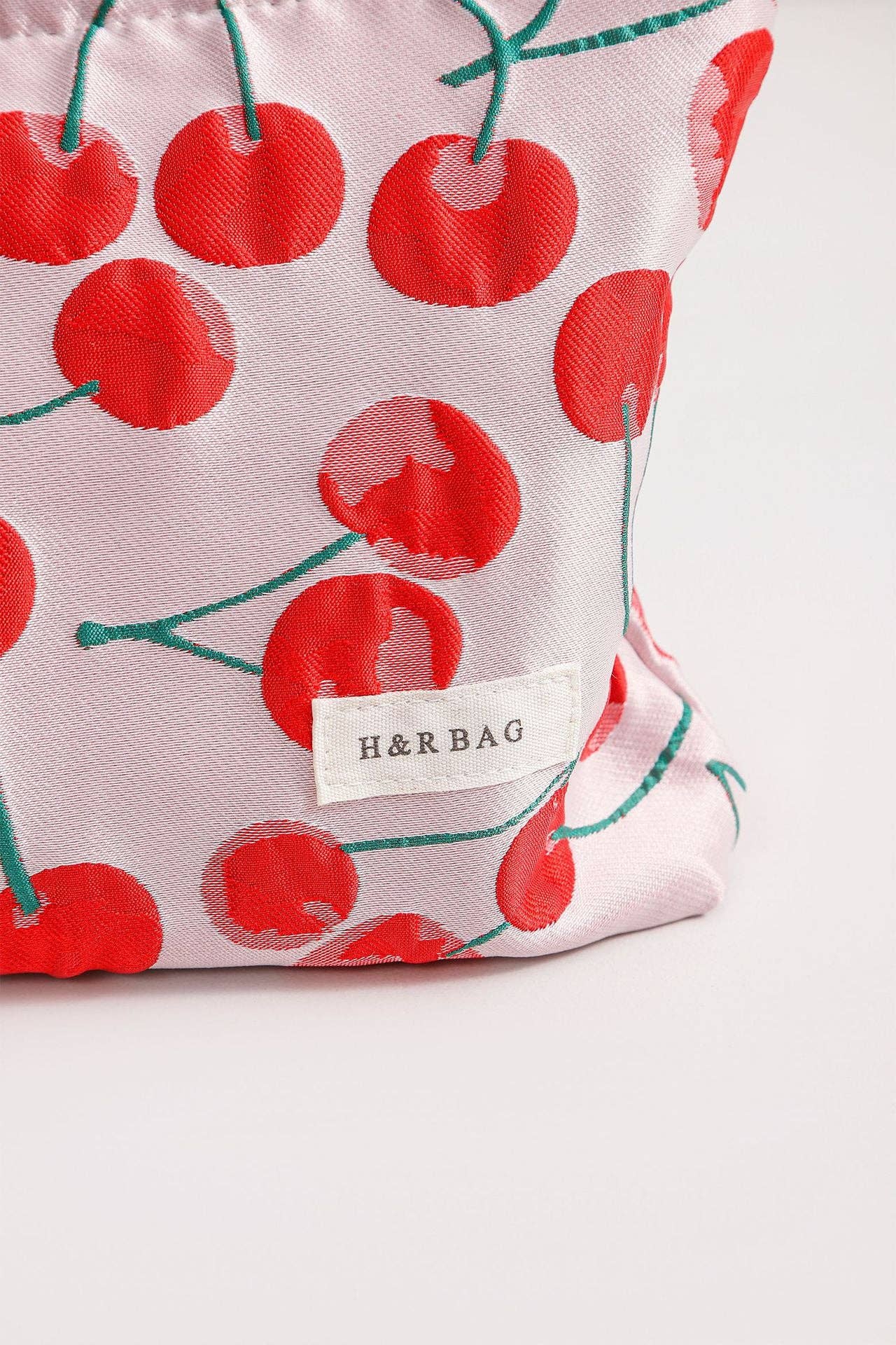 Dipped Shop - Wholesale Makeup/Cosmetic Bag - Cute Red Cherry Portable Storage Pouch DP25C5927