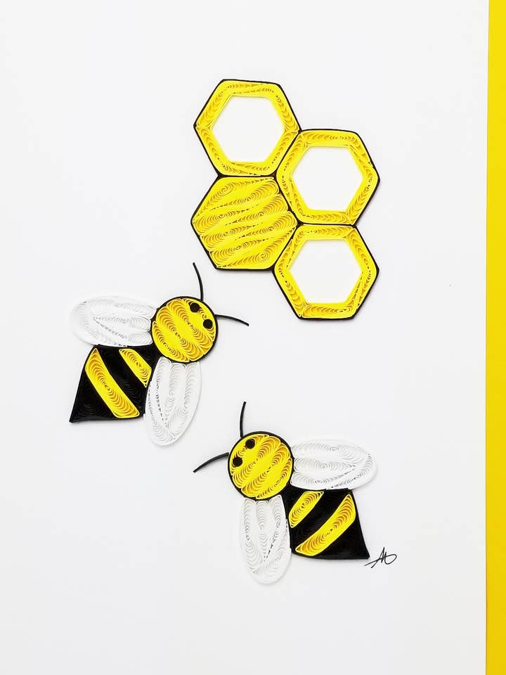 #264 Bees for wholesale by Iconic Quilling
