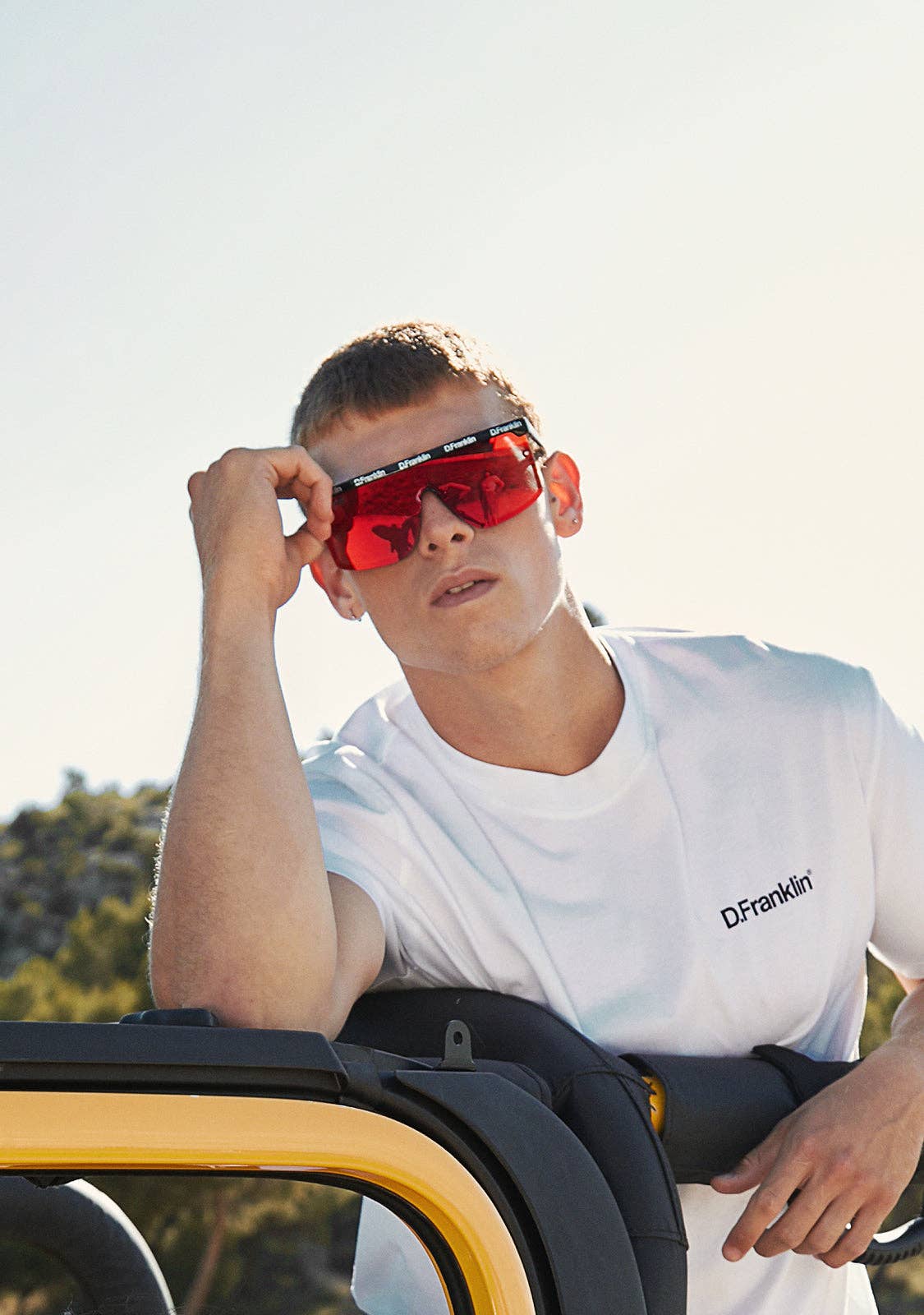 D.Franklin - Venta al por mayor Gafas de sol - Unisex - Orion Full Logo Black / Red4