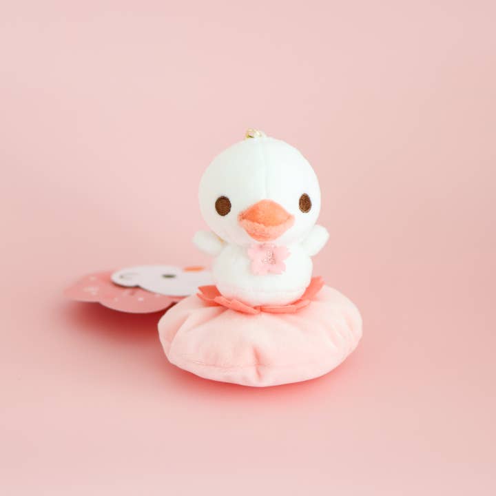 Peluche porte-clés A Lost Duckling Cherry Blossom pour la vente par Thousand Skies
