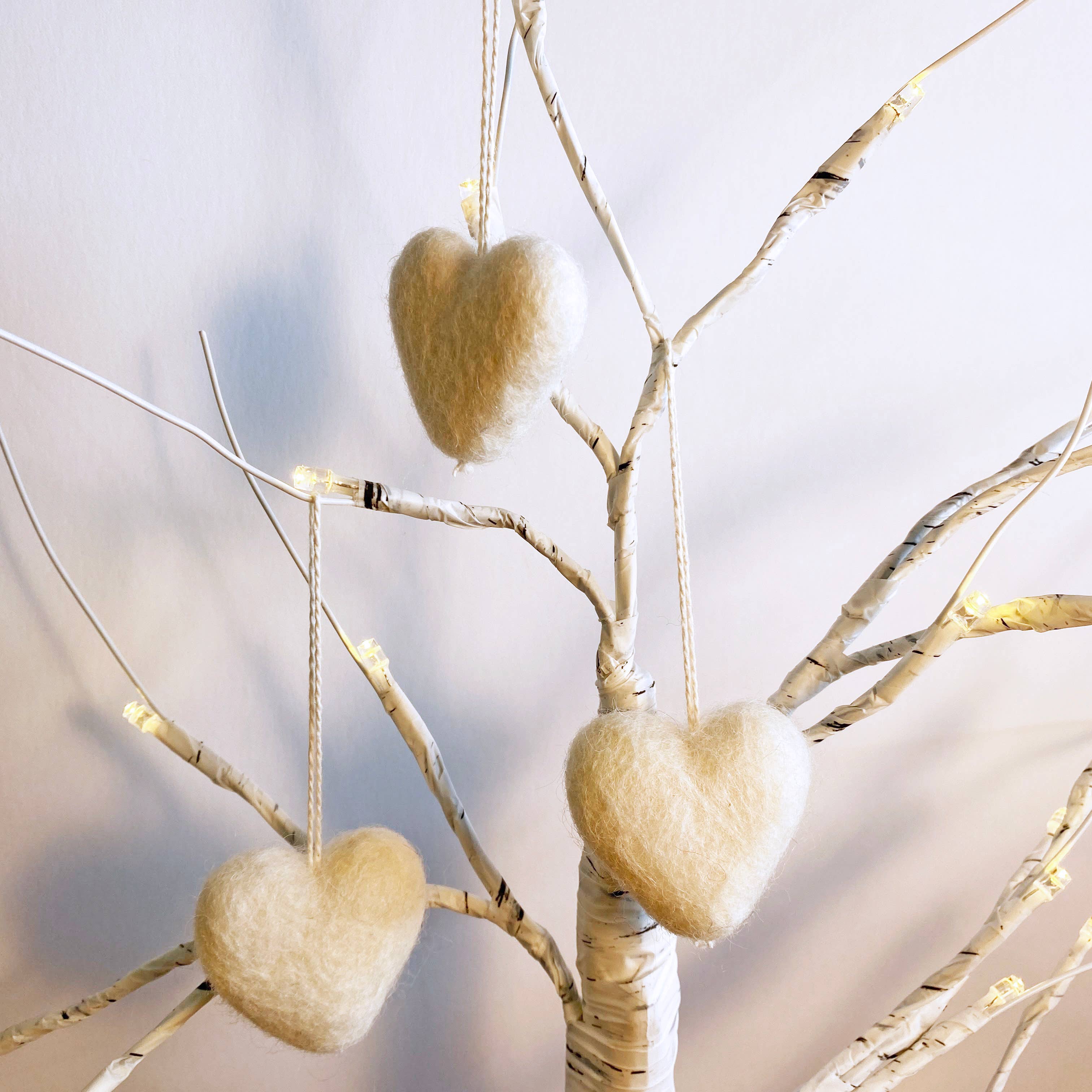 Oakwind Hollow - Wholesale Ornament - Felt Heart Ornament Singles Fresh Cream4