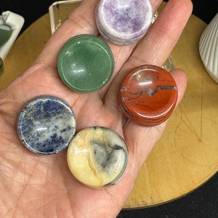 The 7 Directions - Wholesale Spiritual Stone/Crystal - 5 pc Mix gem sphere holder G444