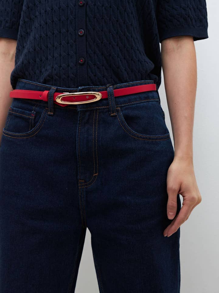 Belt with oval buckle for wholesale by Lolita