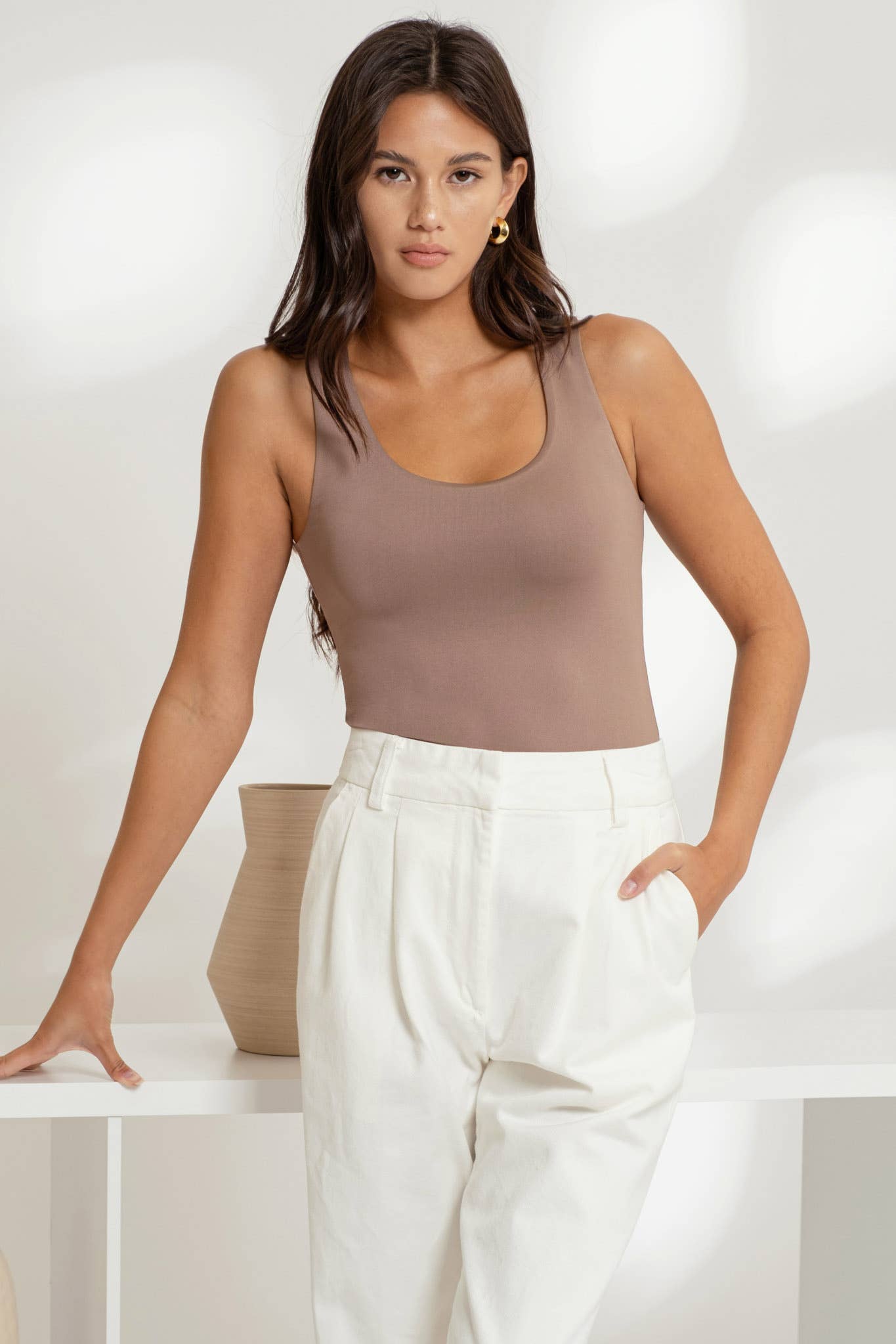 The Workshop Studio - Wholesale Knit Top - Women's - REVERSIBLE SCOOP NECK SLEEVELESS KNIT TANK TOP10