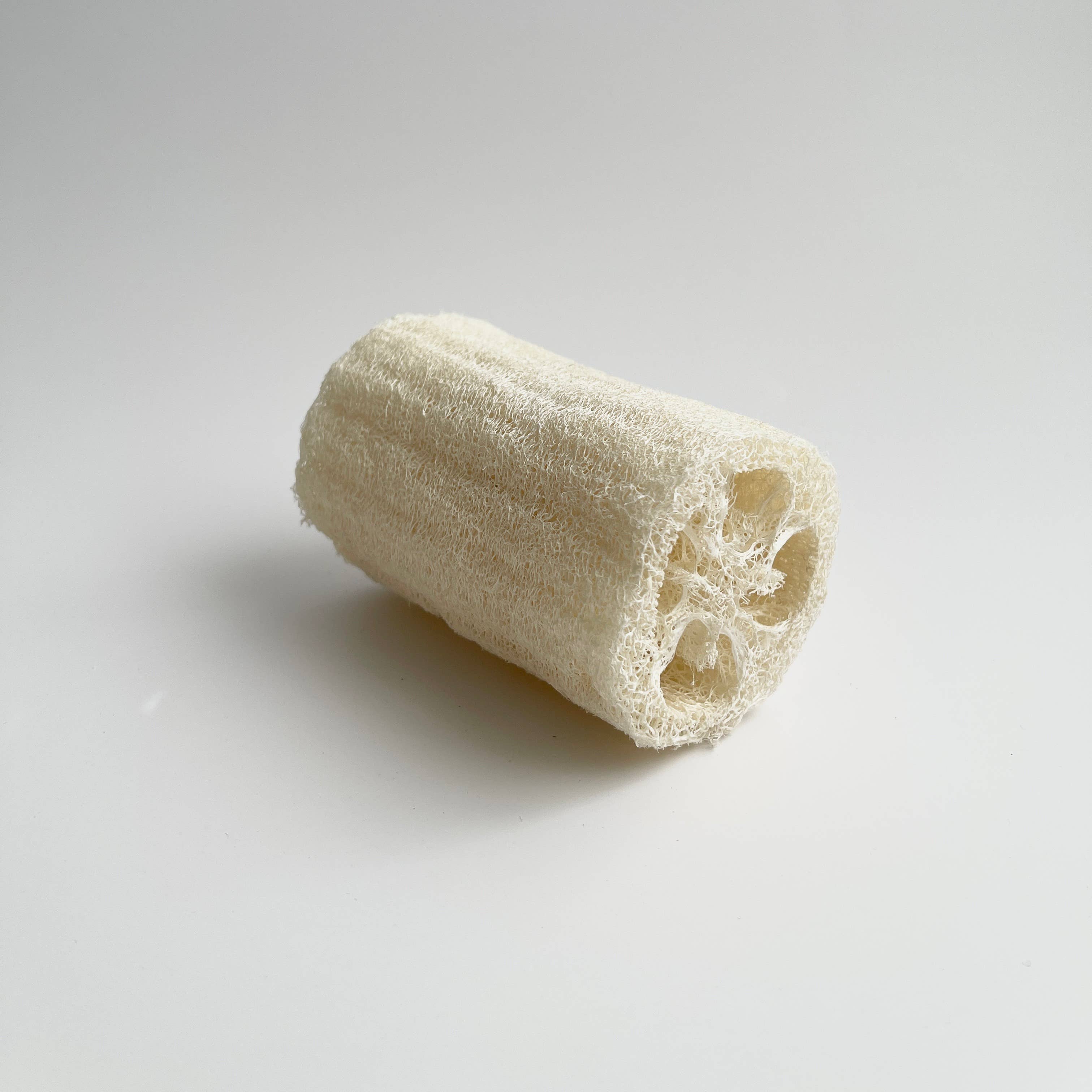 Nectar Republic - Wholesale Loofah - Natural Loofah Sponge2