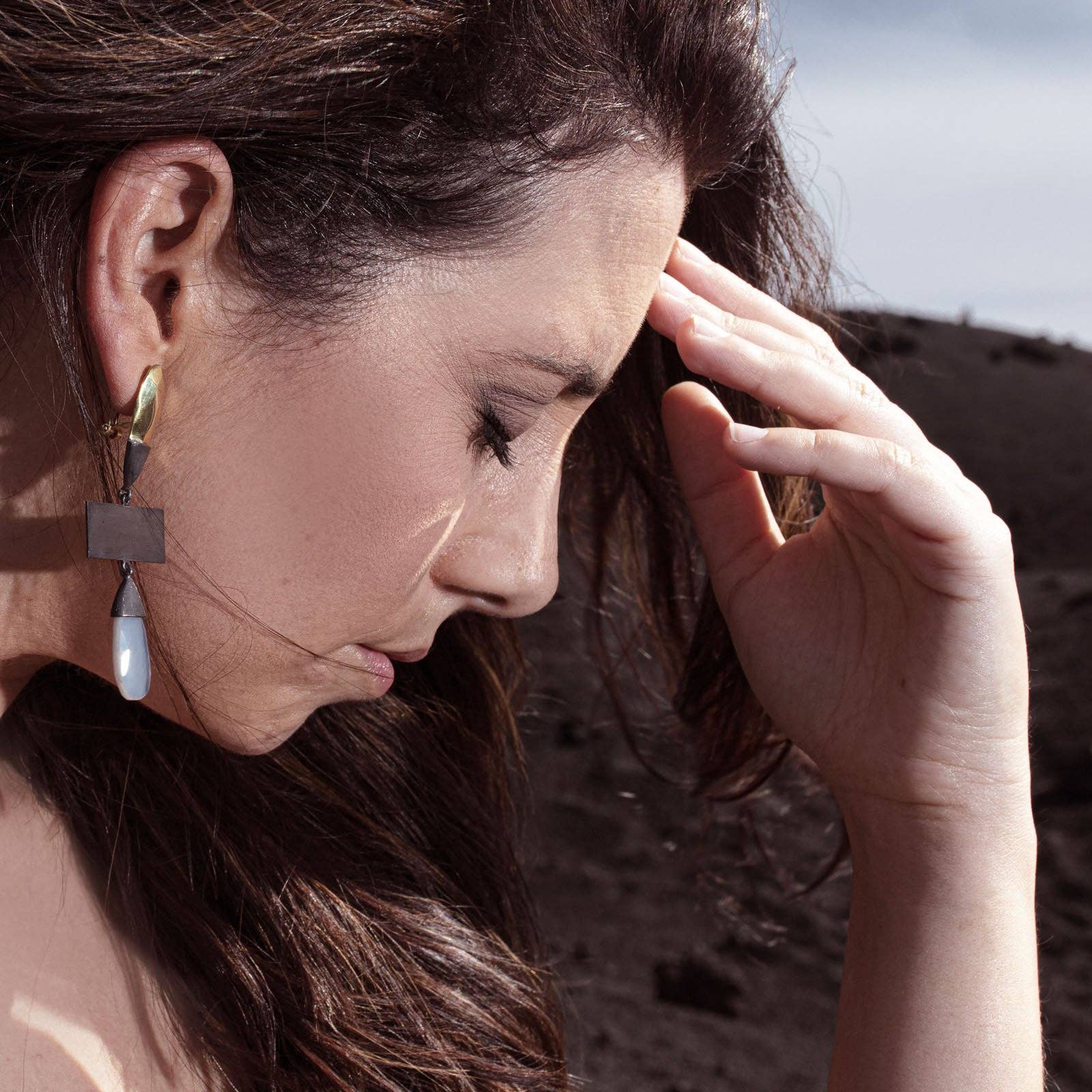 Lepa punca - Wholesale Dangle Earrings - Beatriz L earrings1