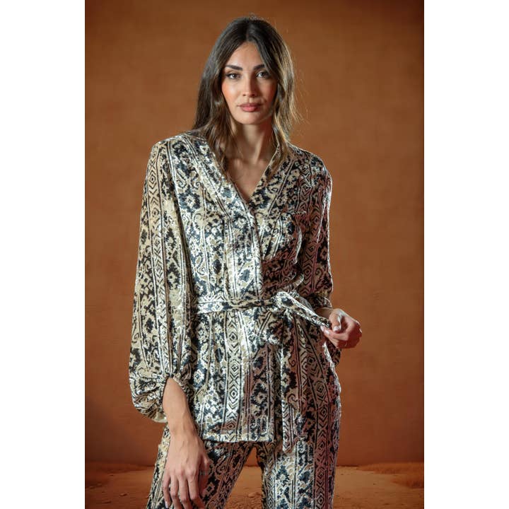 Velvet Beige Kahyra Jacket for wholesale by Káhyra