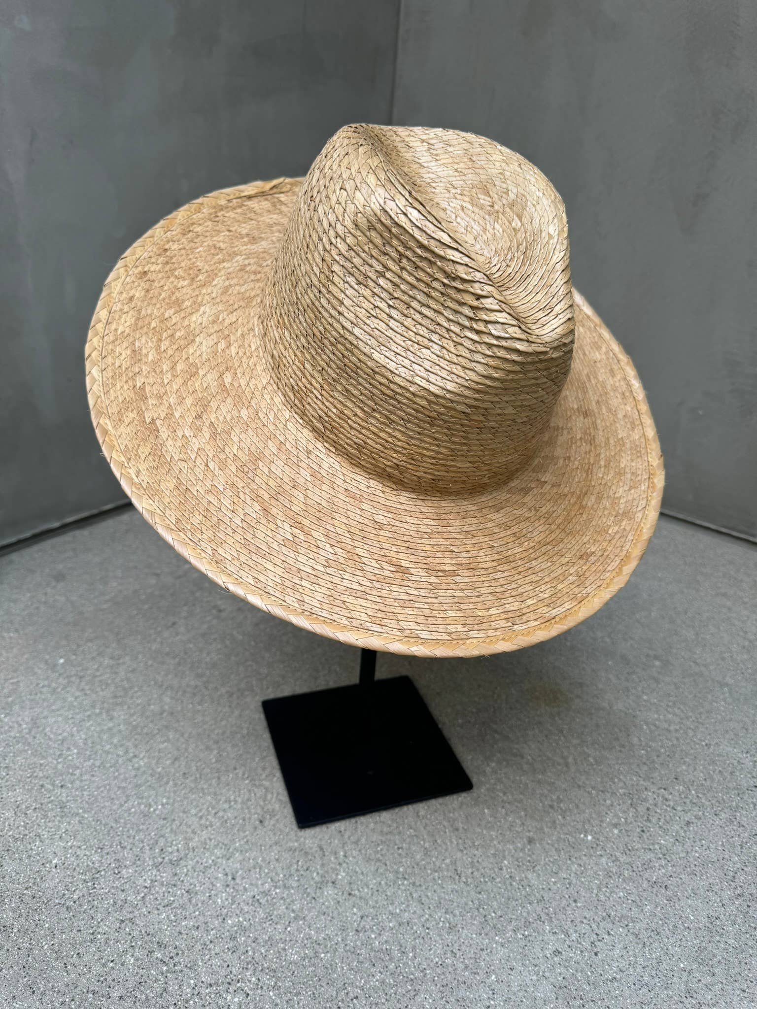 Love and Thyme - Wholesale Straw Hat - Women's - BEST SELLER! Hand Palm Leaf Western hat with Flat Brim11