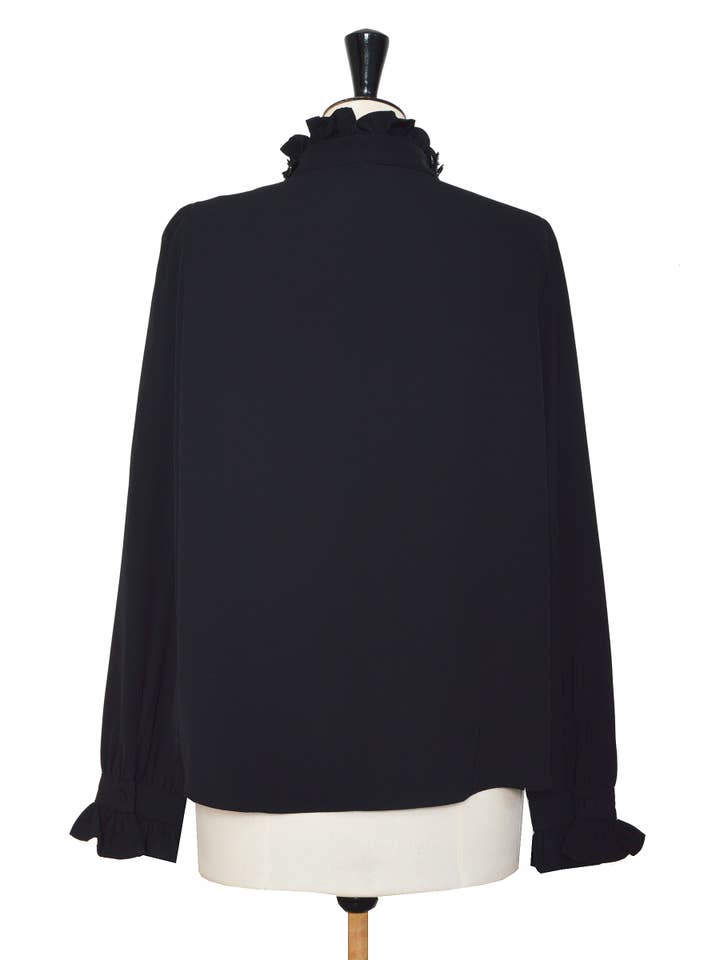 ELLI WHITE - Wholesale Button Down Shirt - Women's - Shirt with embossed floral collar10