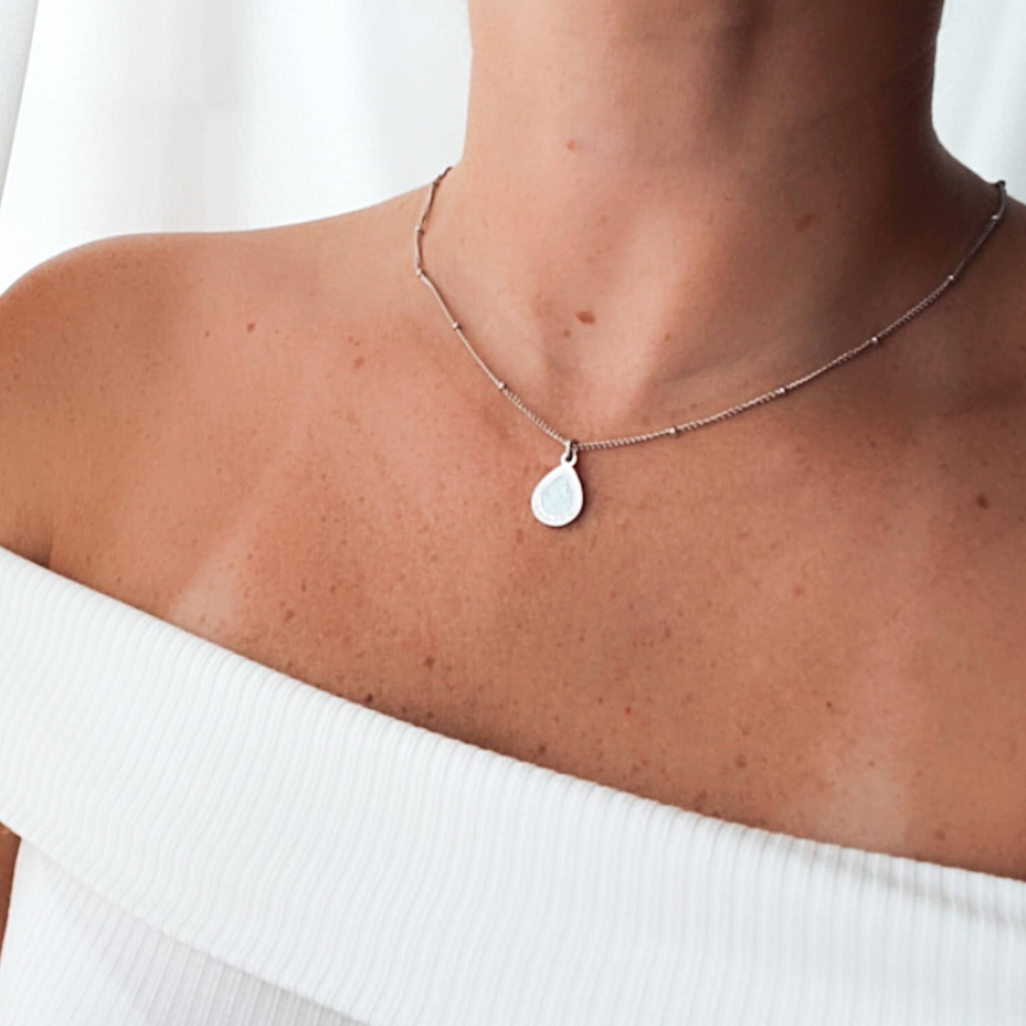 OCLOVE - Wholesale Pendant/Charm Necklace - Gota pendant - made with recycled plastic from the sea7