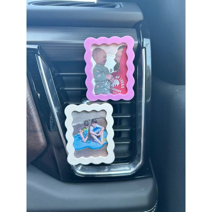 Cope and Co Custom Signs - Wholesale Picture Frame - Squiggly Car Vent Picture Frame 2
