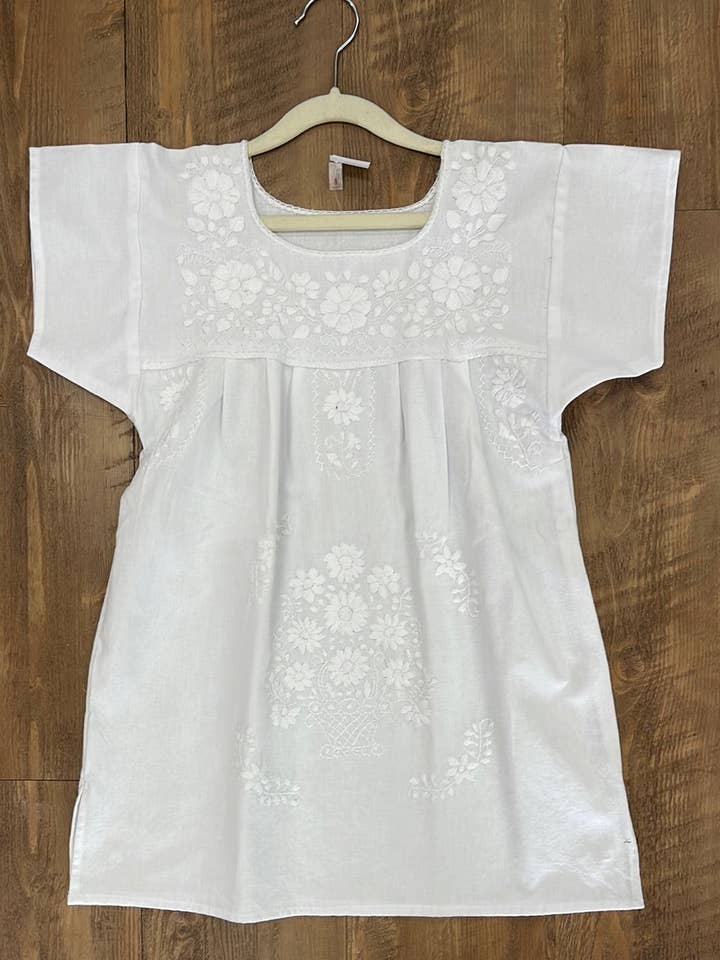 Cielito Lindo - Venta al por mayor Vestido - Niños - Vestido mexicano para niñas blanco sobre blanco